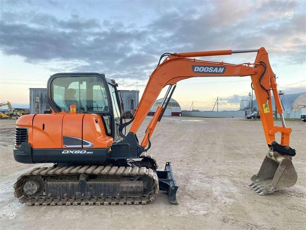 Doosan DX 60 C  - 小型挖掘机:图5 Doosan DX 60 C  - 小型挖掘机:图5