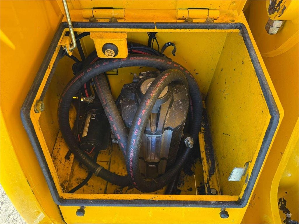 轮式挖掘机 JCB JS 175 W T4i ENGCON + GRAPPLE：图12