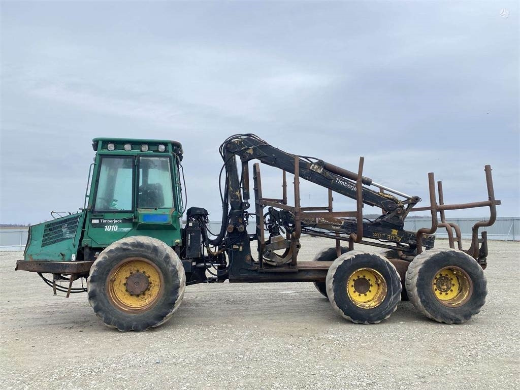 Timberjack 1010 , VISAS ARBA DALIMIS - 传送装置:图3 Timberjack 1010 , VISAS ARBA DALIMIS - 传送装置:图3