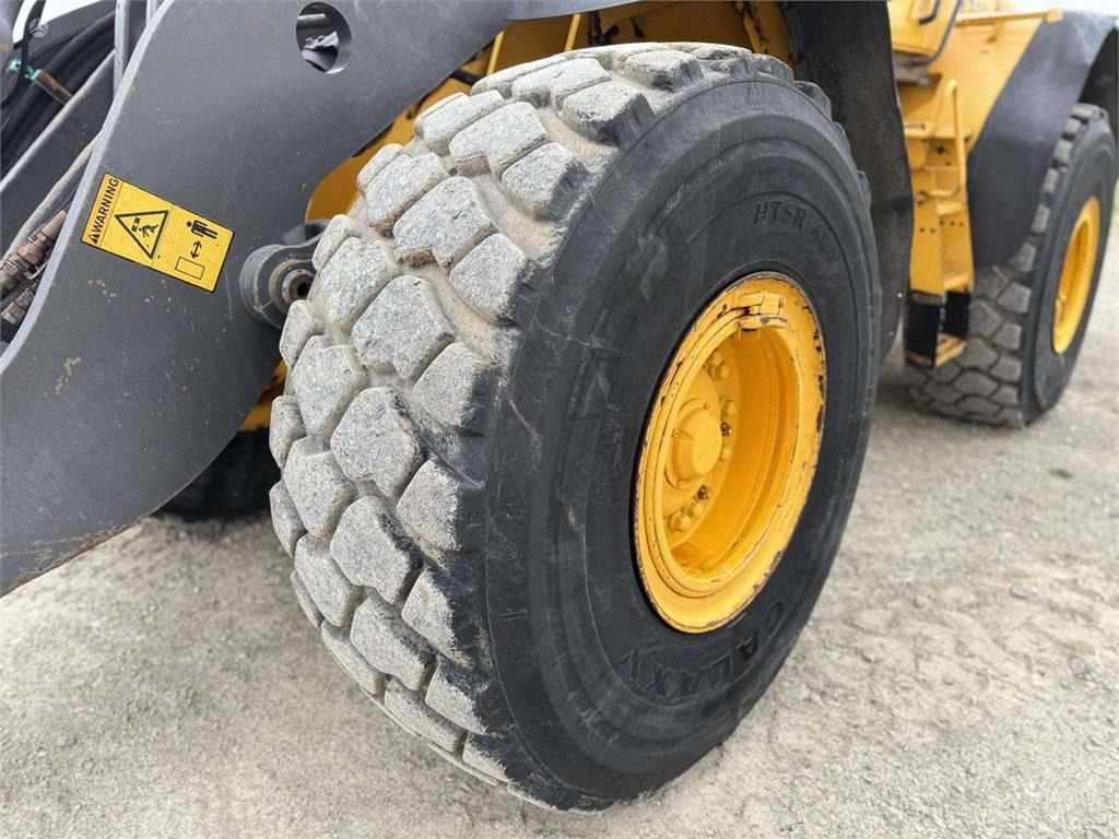 轮式装载机 Volvo L 120 F , 4rd line , coupler:图15 轮式装载机 Volvo L 120 F , 4rd line , coupler:图15