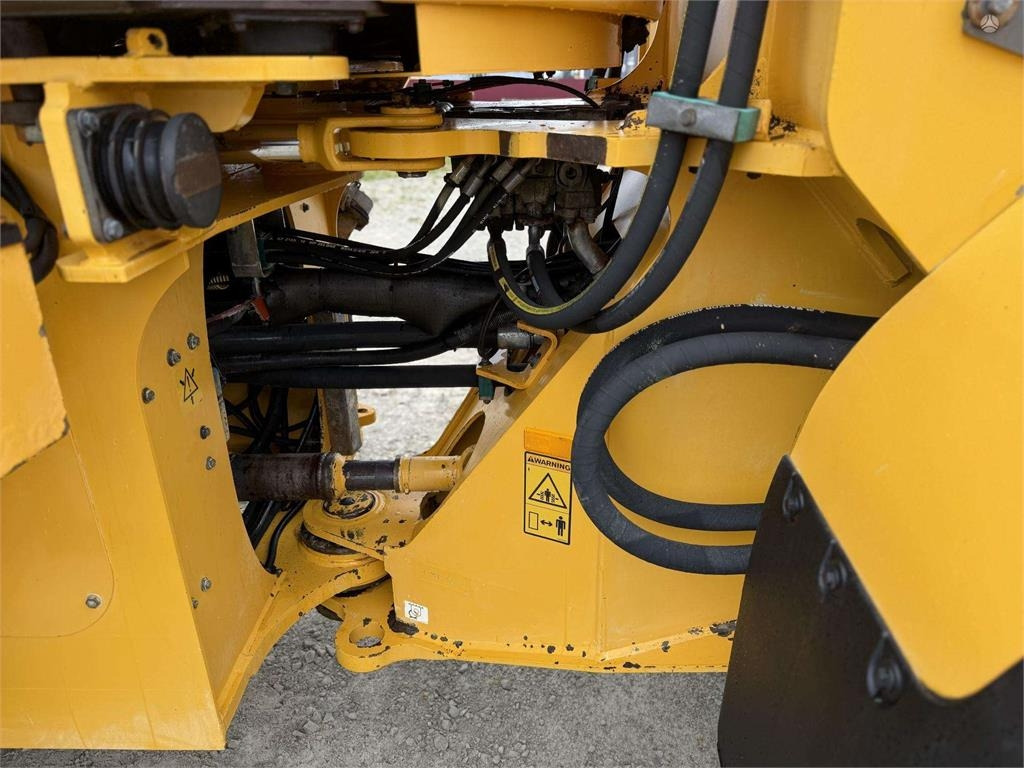 轮式装载机 Volvo L 120 F , 4rd line , coupler:图12 轮式装载机 Volvo L 120 F , 4rd line , coupler:图12