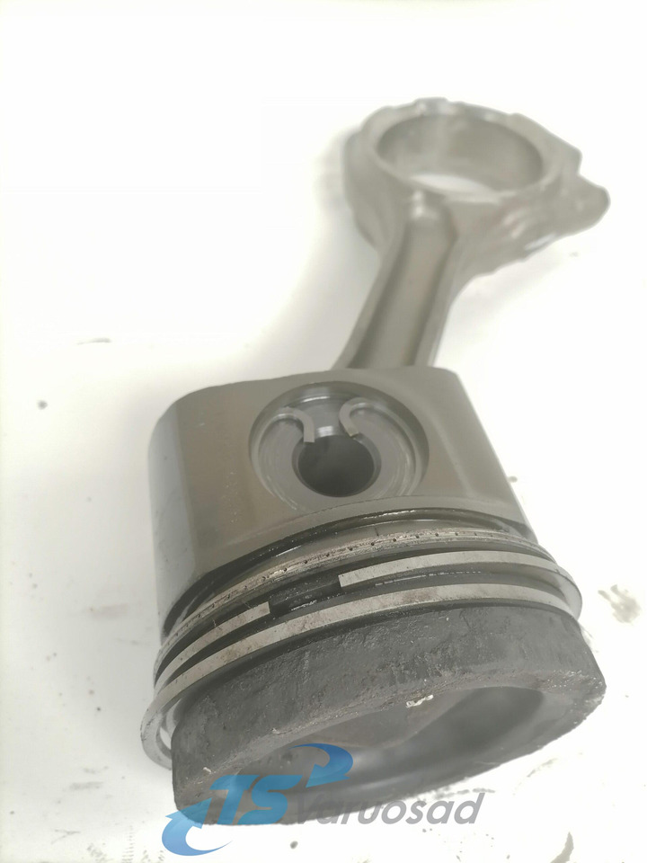 DAF Connecting rod + piston 1747552 - 活塞/环/ 衬套 适用于 卡车:图4 DAF Connecting rod + piston 1747552 - 活塞/环/ 衬套 适用于 卡车:图4