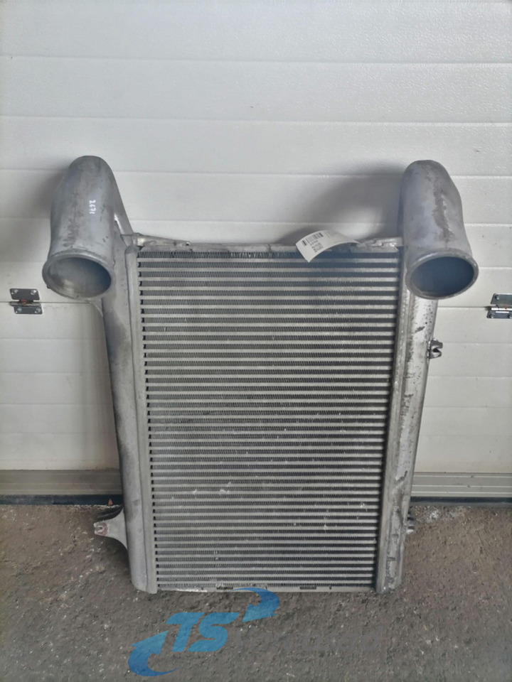 DAF Intercooler radiator 1691394 - 中冷器 适用于 卡车:图2 DAF Intercooler radiator 1691394 - 中冷器 适用于 卡车:图2