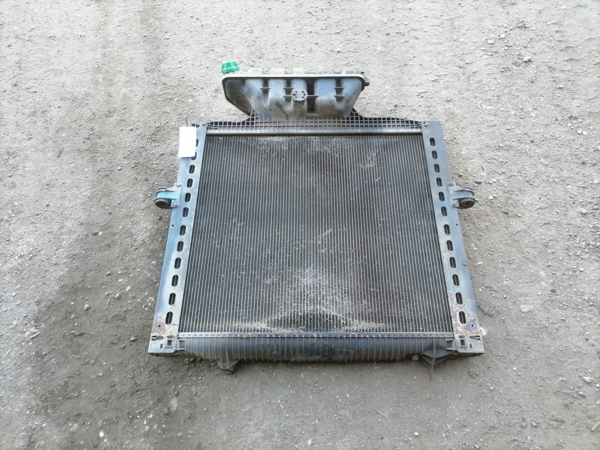 MAN Cooling radiator 81061016472 - 散热器 适用于 卡车:图2 MAN Cooling radiator 81061016472 - 散热器 适用于 卡车:图2