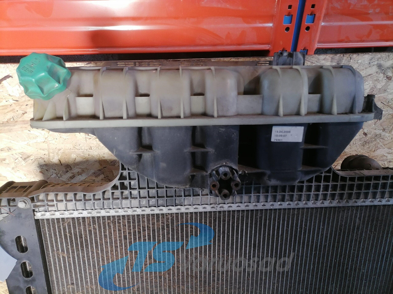 MAN Cooling radiator 81061016512 - 散热器 适用于 卡车:图3 MAN Cooling radiator 81061016512 - 散热器 适用于 卡车:图3