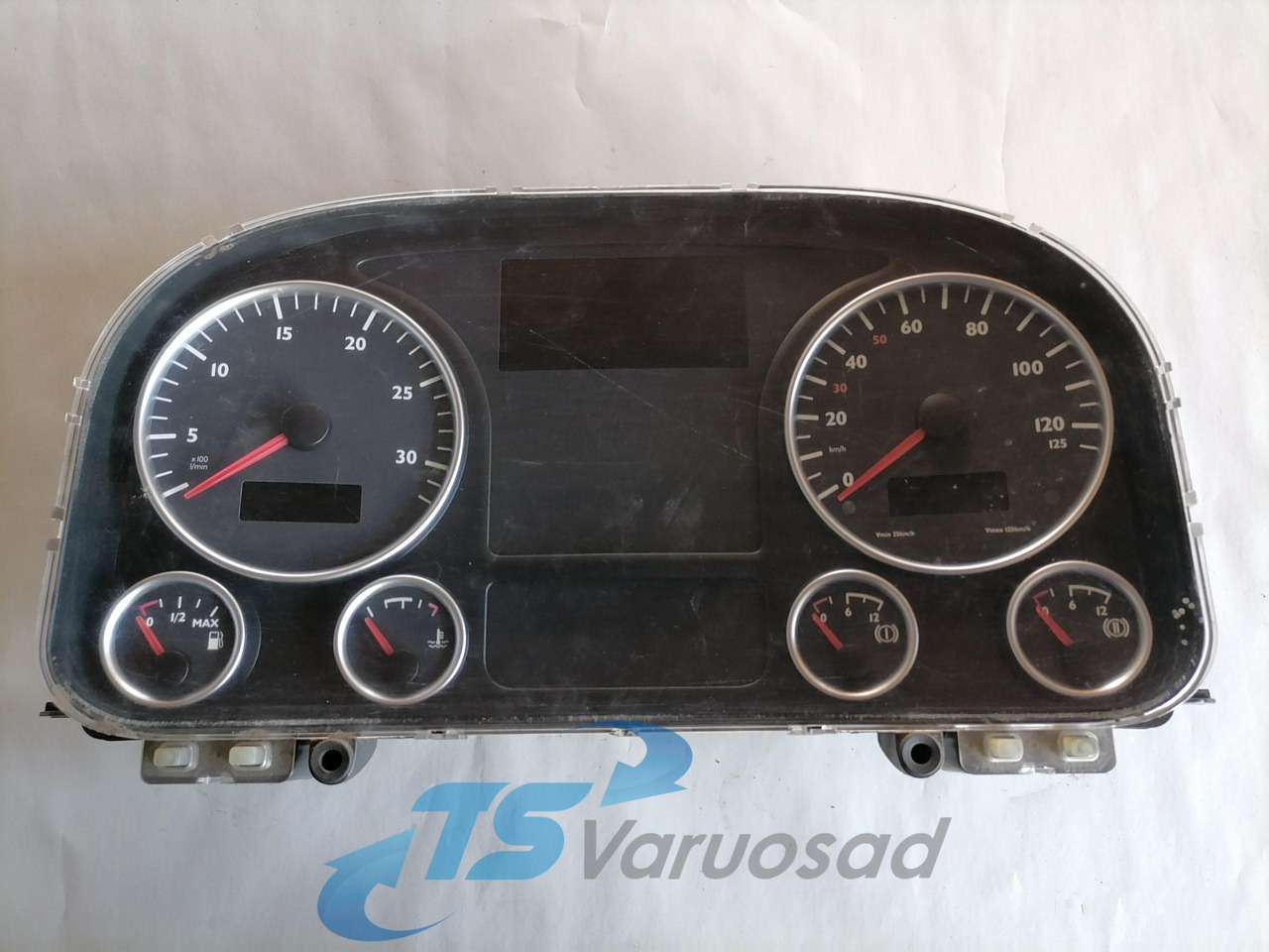 MAN Dashboard 81272026180 - 仪表板 适用于 卡车:图1 MAN Dashboard 81272026180 - 仪表板 适用于 卡车:图1