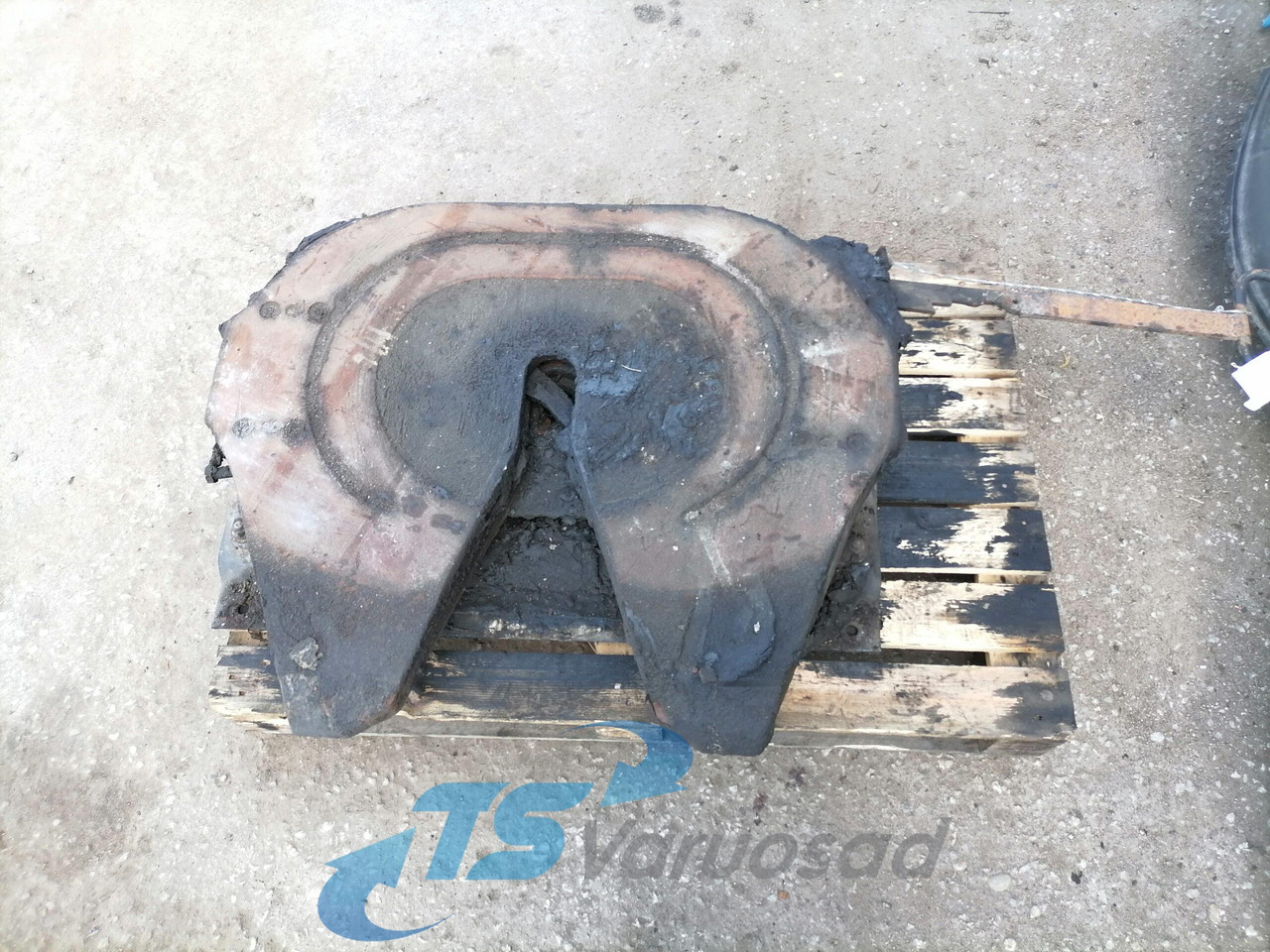 MAN Fifht wheel 81427106222 - 备用轮联轴器 适用于 卡车:图1 MAN Fifht wheel 81427106222 - 备用轮联轴器 适用于 卡车:图1