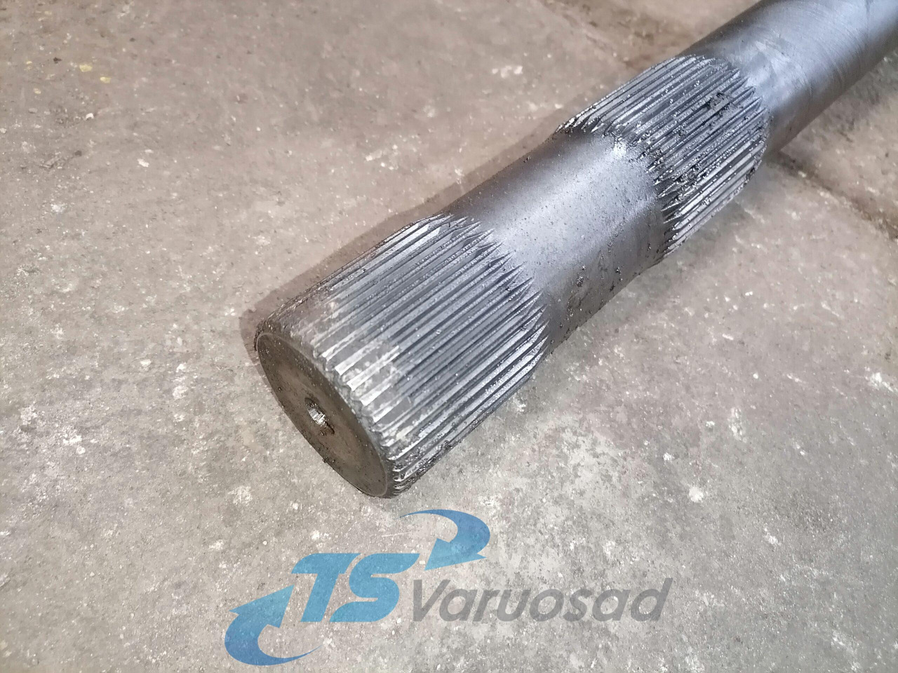 Mercedes-Benz Drive shaft A9483570101 - 传动轴 适用于 卡车:图3 Mercedes-Benz Drive shaft A9483570101 - 传动轴 适用于 卡车:图3