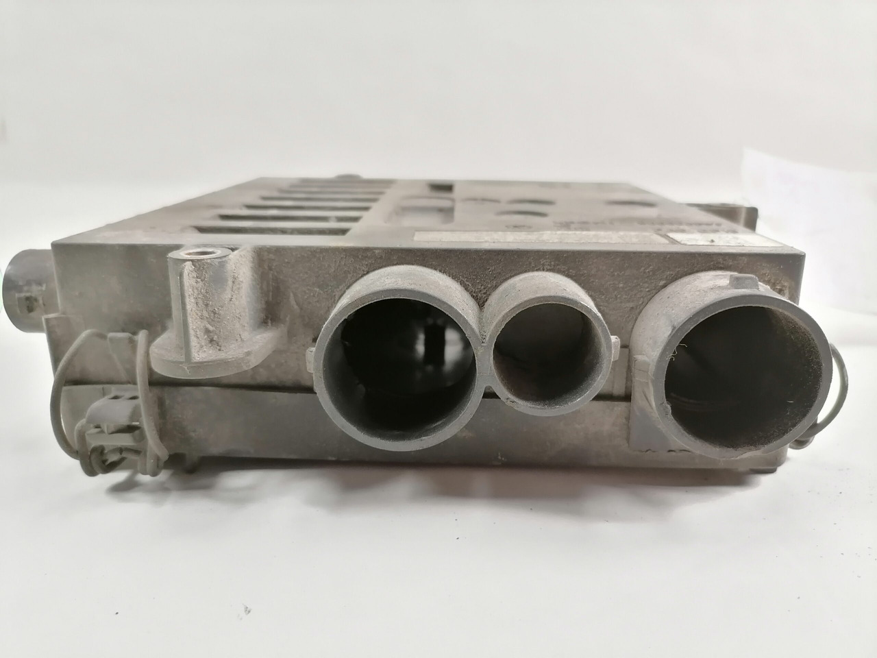 Mercedes-Benz Juhtmestiku harukarp A9605460440 - 保险丝 适用于 卡车:图3 Mercedes-Benz Juhtmestiku harukarp A9605460440 - 保险丝 适用于 卡车:图3