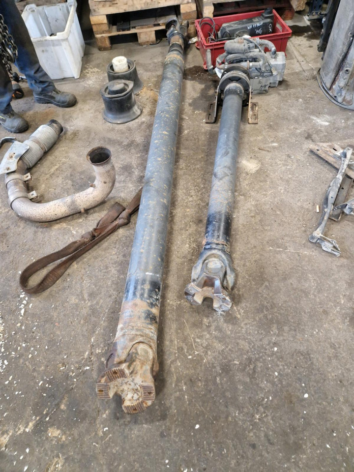Mercedes-Benz Propeller shaft A6554107602 - 螺旋桨轴 适用于 卡车:图1 Mercedes-Benz Propeller shaft A6554107602 - 螺旋桨轴 适用于 卡车:图1