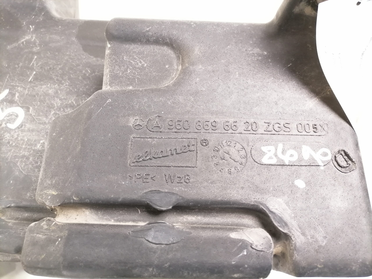 Mercedes-Benz Windscreen washer fluid tank A9608696620 - 雨刮器 适用于 卡车:图3 Mercedes-Benz Windscreen washer fluid tank A9608696620 - 雨刮器 适用于 卡车:图3