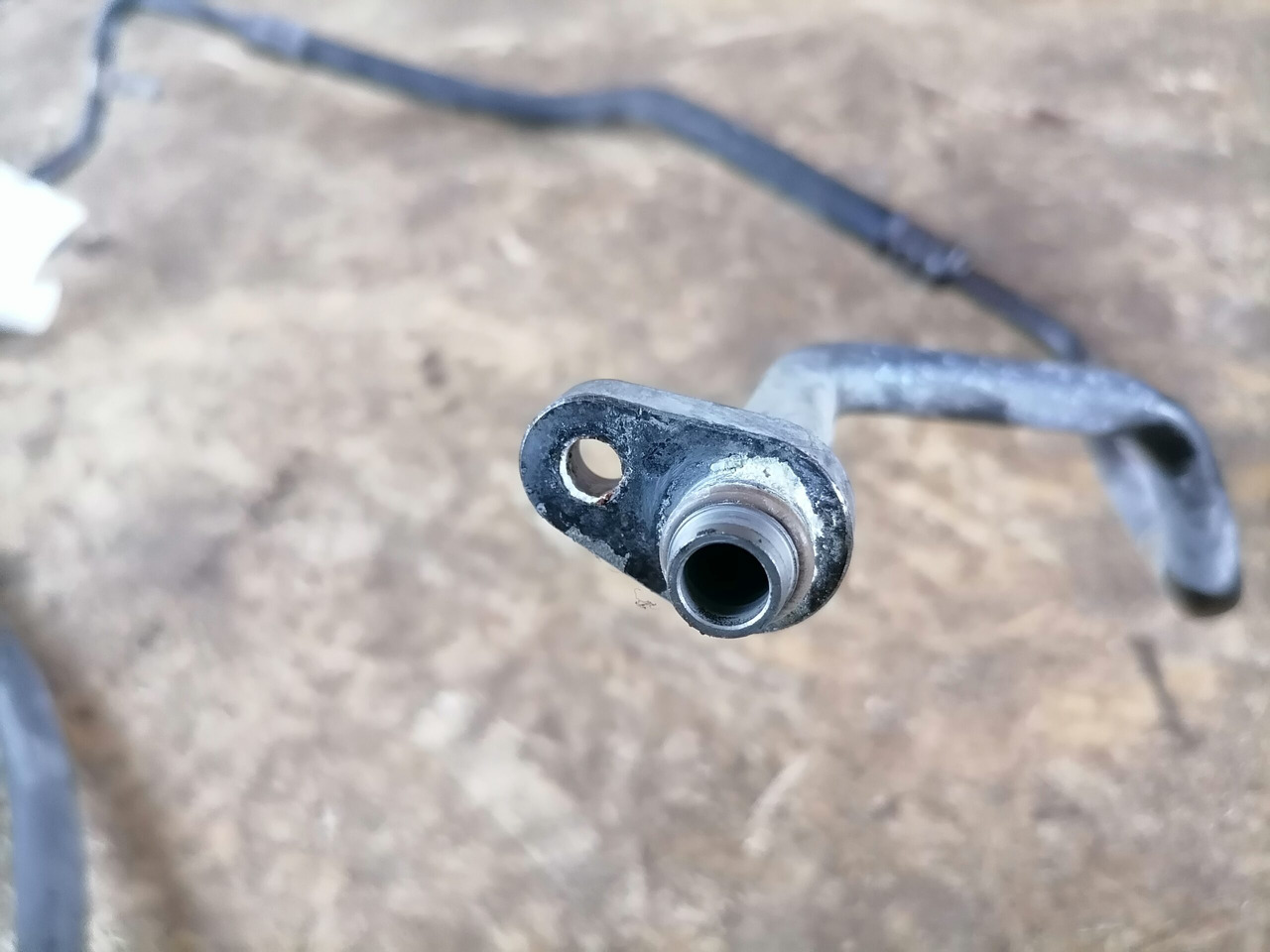 Scania A/C pipe 2030647 - 暖通系统 适用于 卡车:图4 Scania A/C pipe 2030647 - 暖通系统 适用于 卡车:图4