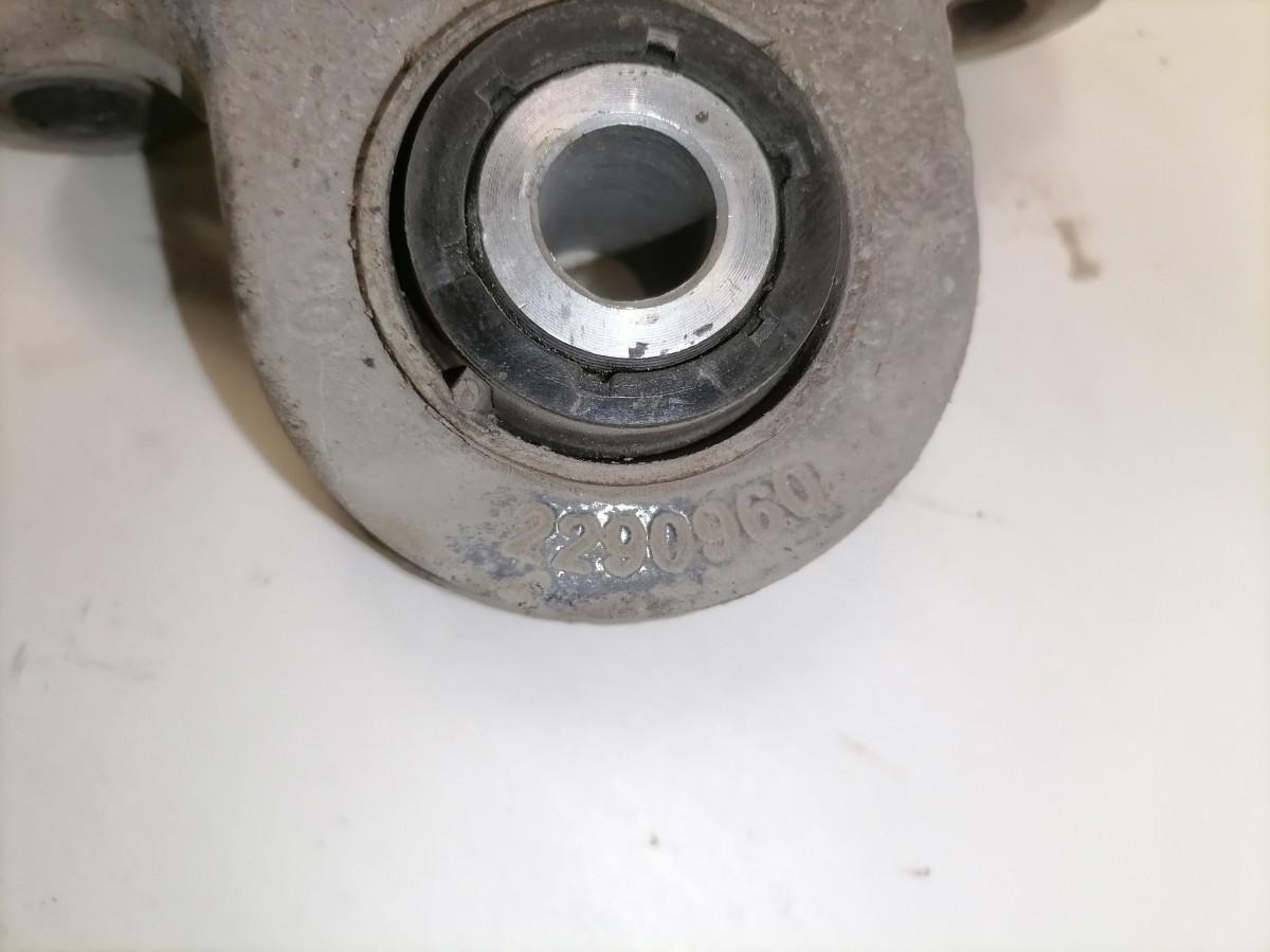 Scania Anti roll bar bracket 2290960 - 防滚杆 适用于 卡车:图3 Scania Anti roll bar bracket 2290960 - 防滚杆 适用于 卡车:图3
