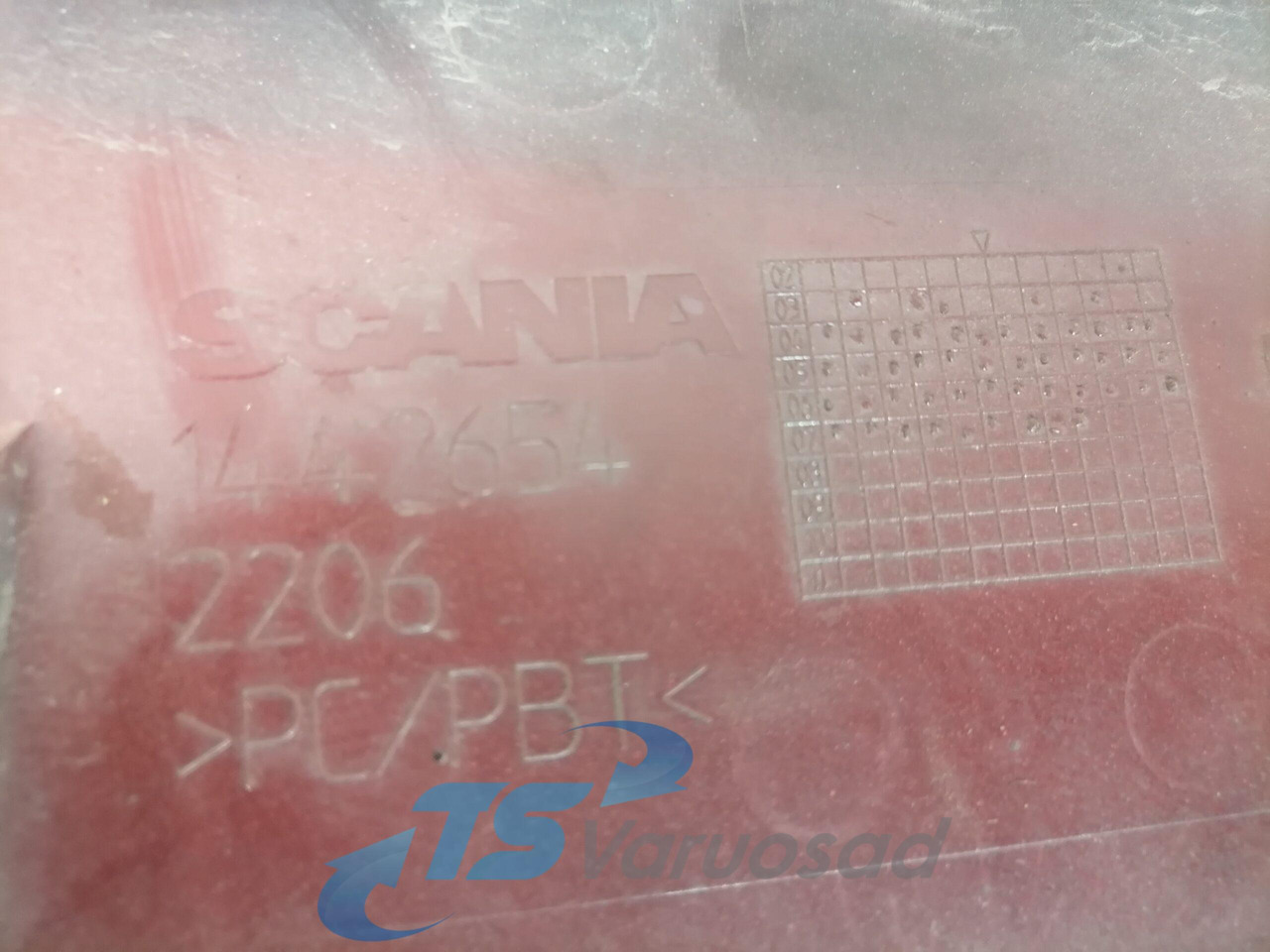 Scania Astmelaua plastik kate, ülemine parem 1442654 - 脚踏板 适用于 卡车:图3 Scania Astmelaua plastik kate, ülemine parem 1442654 - 脚踏板 适用于 卡车:图3