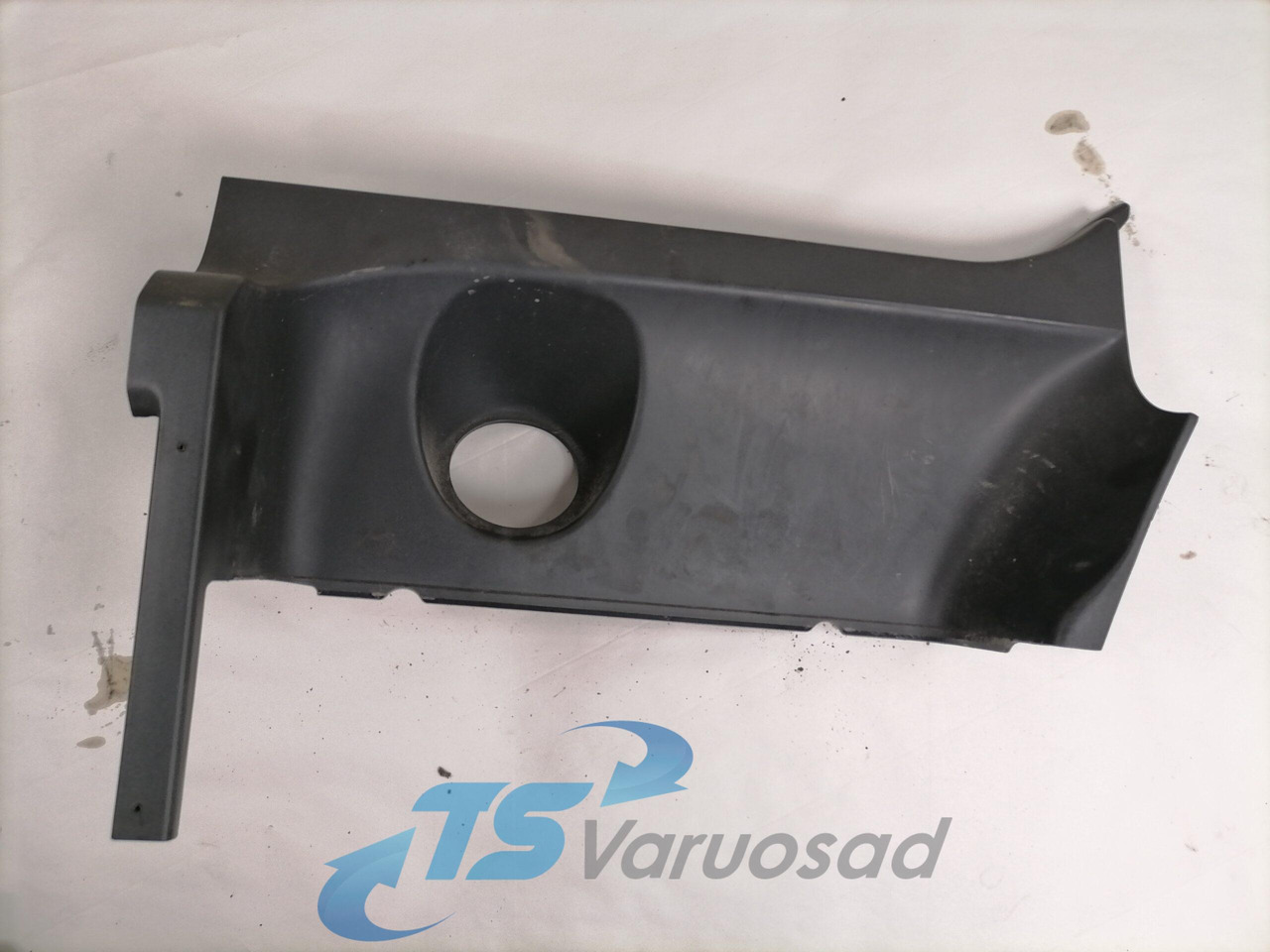 Scania Astmelaua plastik kate, ülemine vasak 1442655 - 脚踏板 适用于 卡车:图1 Scania Astmelaua plastik kate, ülemine vasak 1442655 - 脚踏板 适用于 卡车:图1