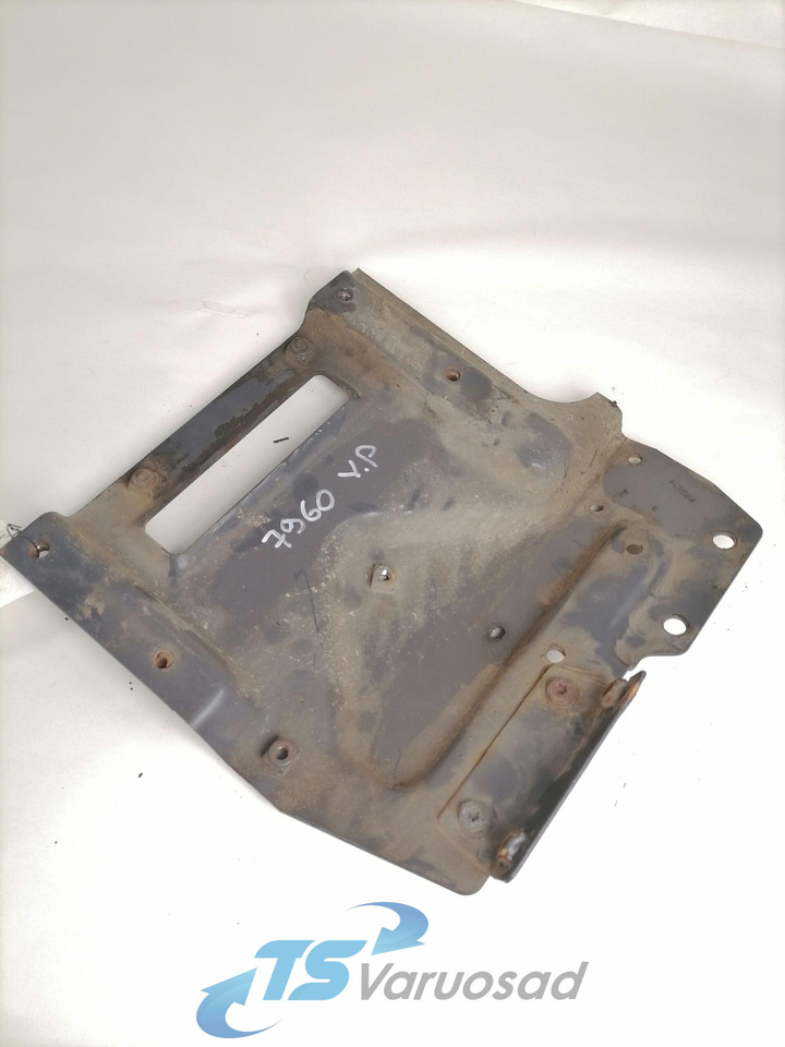 Scania Bumper bracket 1431584 - 保险杠 适用于 卡车:图1 Scania Bumper bracket 1431584 - 保险杠 适用于 卡车:图1