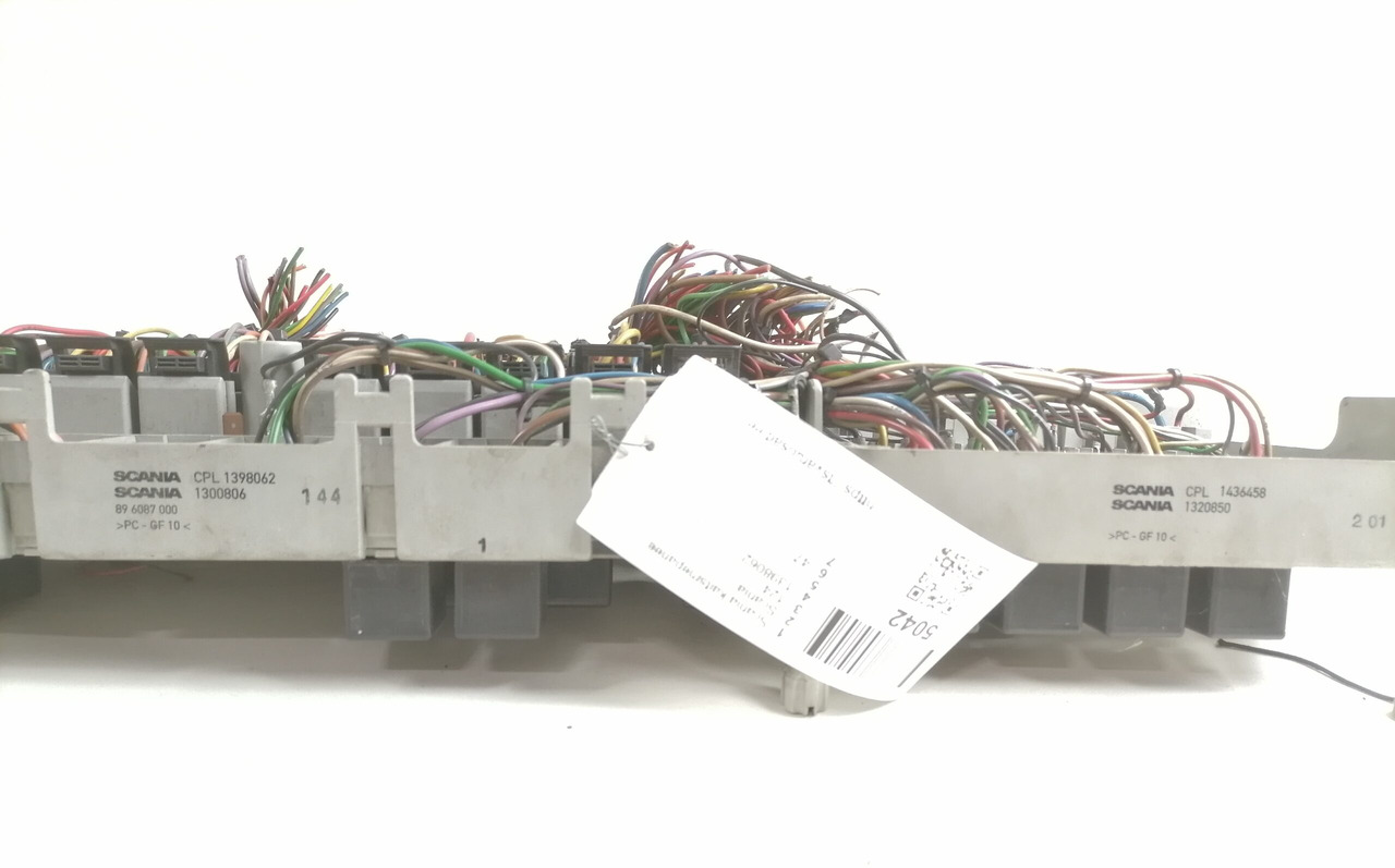 Scania Central electric unit 1398062 - 保险丝 适用于 卡车:图3 Scania Central electric unit 1398062 - 保险丝 适用于 卡车:图3