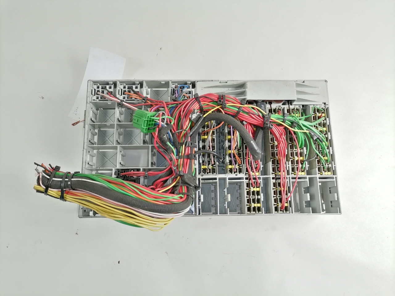 Scania Central electric unit 1911203 - 保险丝 适用于 卡车:图4 Scania Central electric unit 1911203 - 保险丝 适用于 卡车:图4