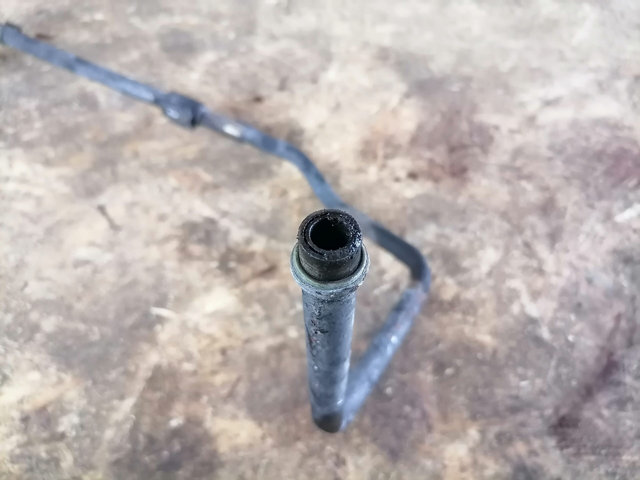 Scania Compressor air pipe 1863947 - 空气制动压缩机 适用于 卡车:图3 Scania Compressor air pipe 1863947 - 空气制动压缩机 适用于 卡车:图3