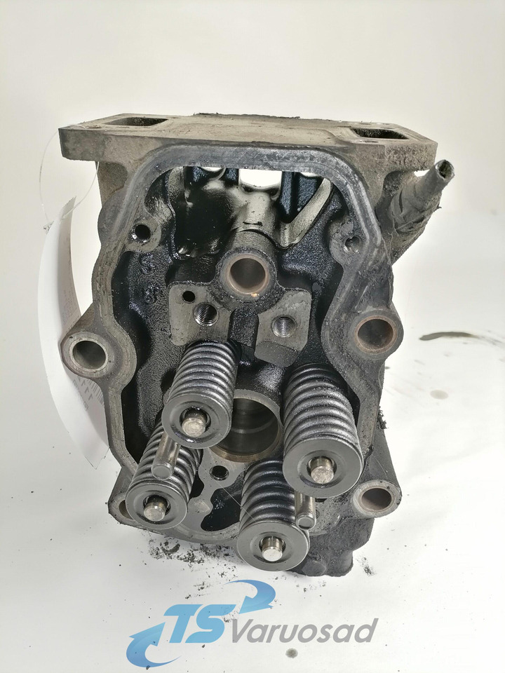Scania Cylinder head, HPI 1804716 - 汽缸盖 适用于 卡车:图2 Scania Cylinder head, HPI 1804716 - 汽缸盖 适用于 卡车:图2