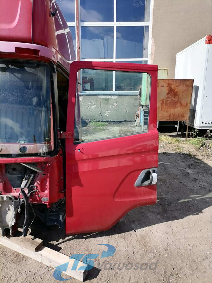 Scania Door 1739740 - 车门及其零件 适用于 卡车:图1 Scania Door 1739740 - 车门及其零件 适用于 卡车:图1