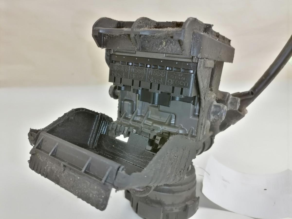 Scania EBS brake valve 2653379 - 制动阀 适用于 卡车:图3 Scania EBS brake valve 2653379 - 制动阀 适用于 卡车:图3