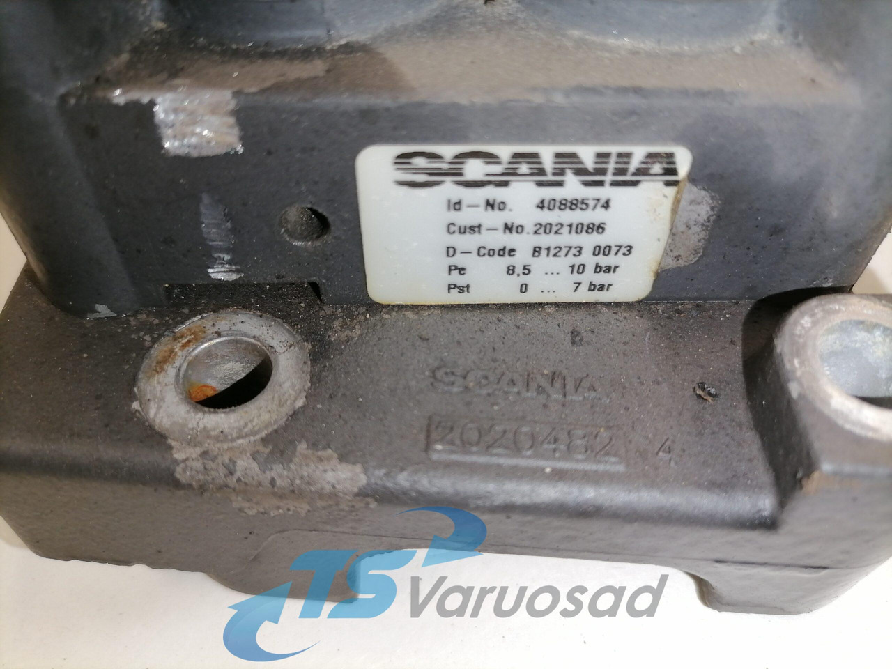 Scania EGR valve 2021086 - 排气系统 适用于 卡车:图4 Scania EGR valve 2021086 - 排气系统 适用于 卡车:图4