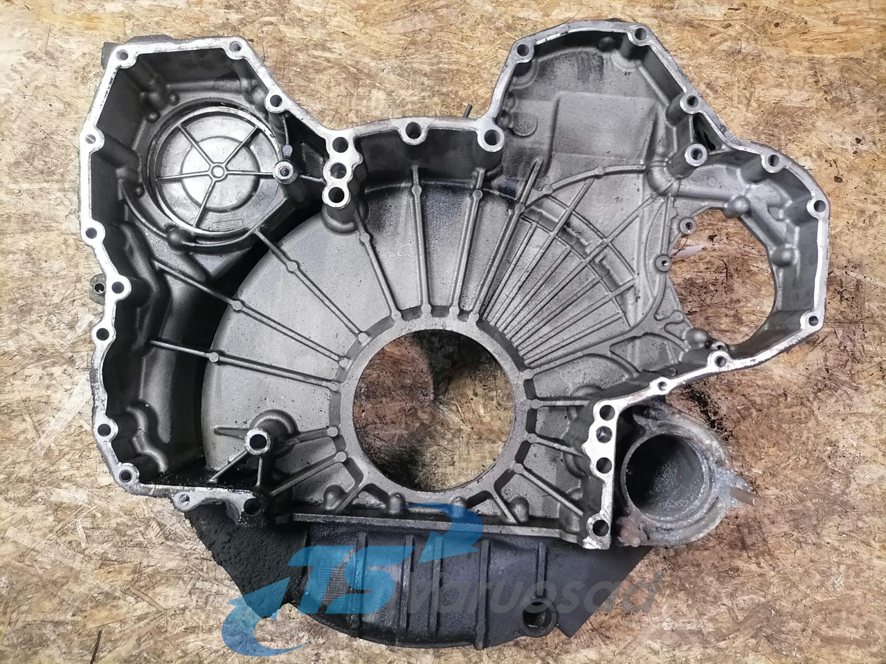 Scania Flywheel housing 1793662 - 飞轮 适用于 卡车:图3 Scania Flywheel housing 1793662 - 飞轮 适用于 卡车:图3