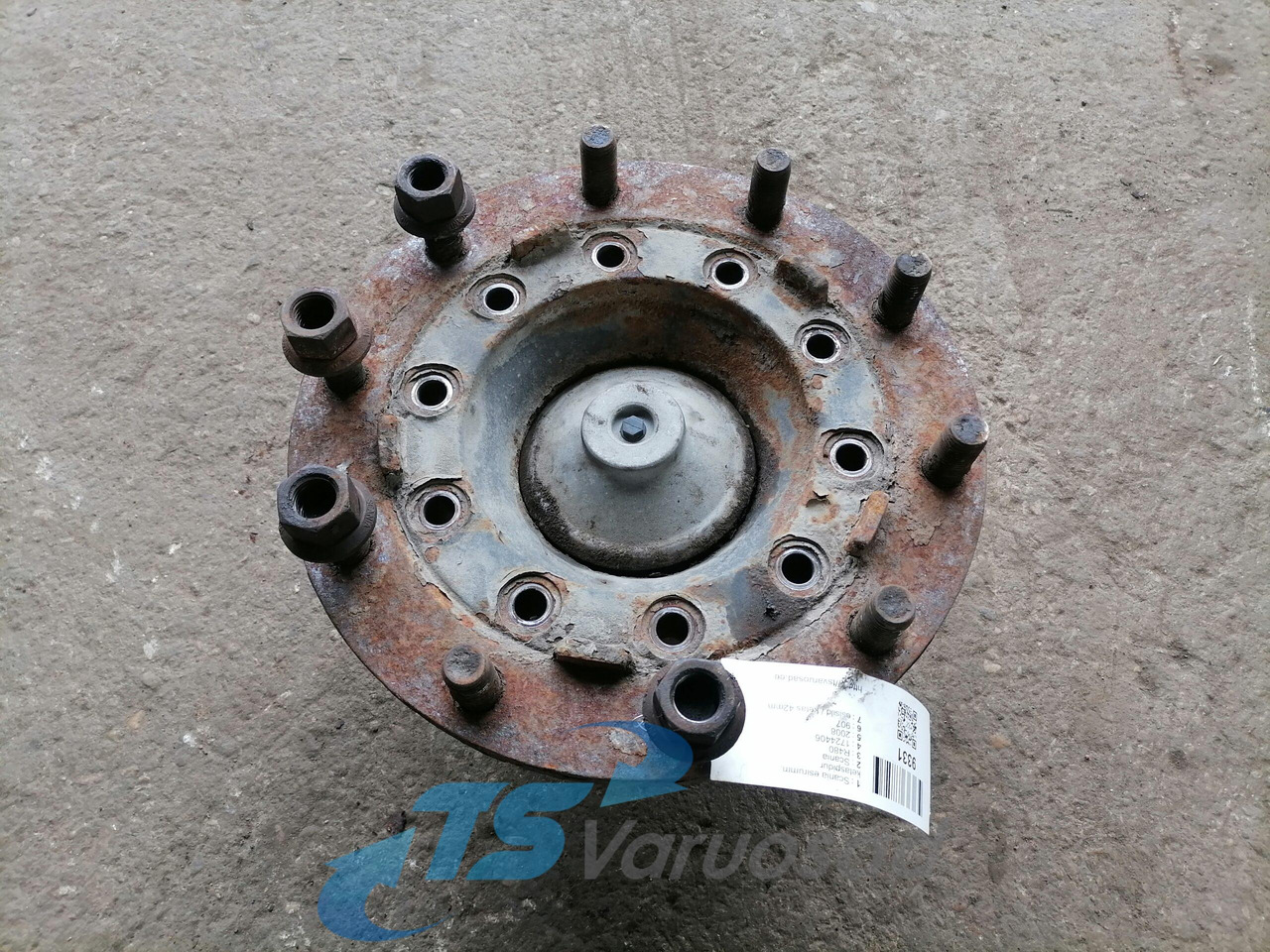 Scania Front hub 1724406 - 轮毂 适用于 卡车:图1 Scania Front hub 1724406 - 轮毂 适用于 卡车:图1