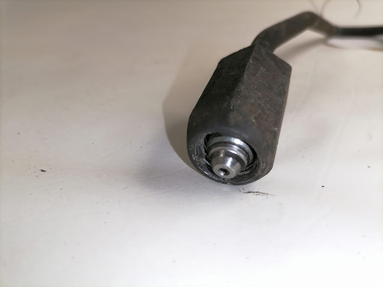 Scania Fuel pipe 1860541 - 燃料系统 适用于 卡车:图2 Scania Fuel pipe 1860541 - 燃料系统 适用于 卡车:图2