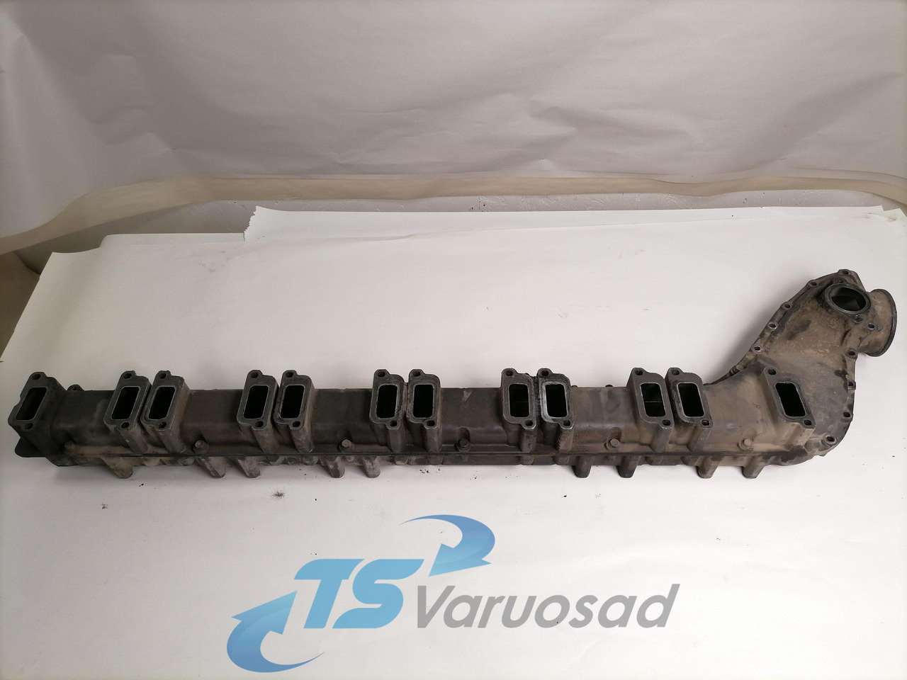 Scania Intake mainfold 1493717 - 进气歧管 适用于 卡车:图2 Scania Intake mainfold 1493717 - 进气歧管 适用于 卡车:图2