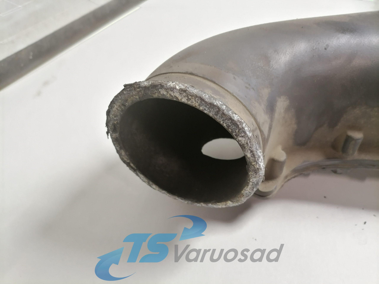Scania Intake mainfold 1493717 - 进气歧管 适用于 卡车:图5 Scania Intake mainfold 1493717 - 进气歧管 适用于 卡车:图5