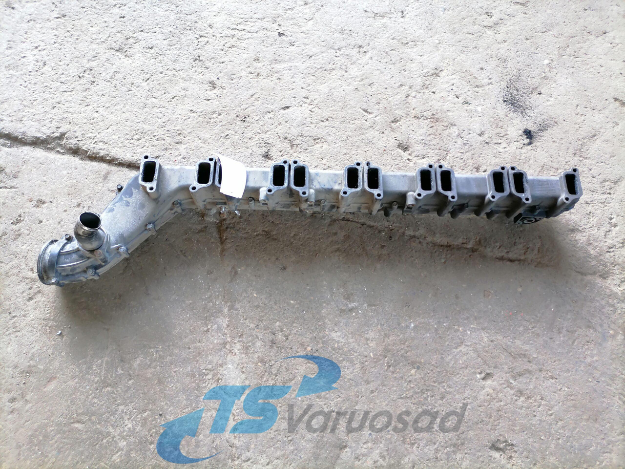 Scania Intake mainfold 1893329 - 进气歧管 适用于 卡车:图4 Scania Intake mainfold 1893329 - 进气歧管 适用于 卡车:图4