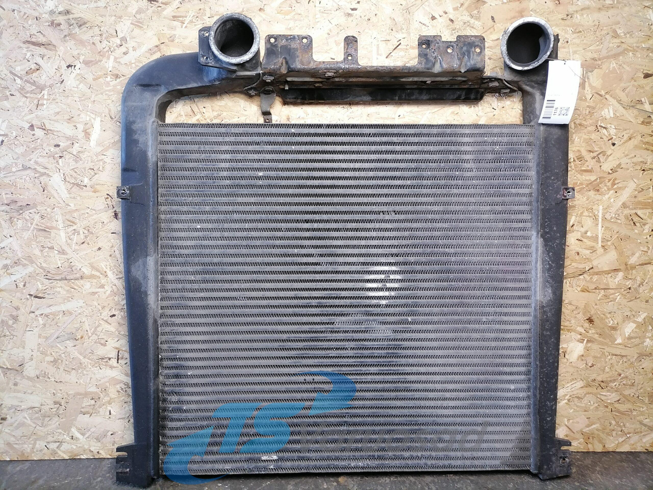 Scania Intercooler radiator 97029 - 中冷器 适用于 卡车:图1 Scania Intercooler radiator 97029 - 中冷器 适用于 卡车:图1