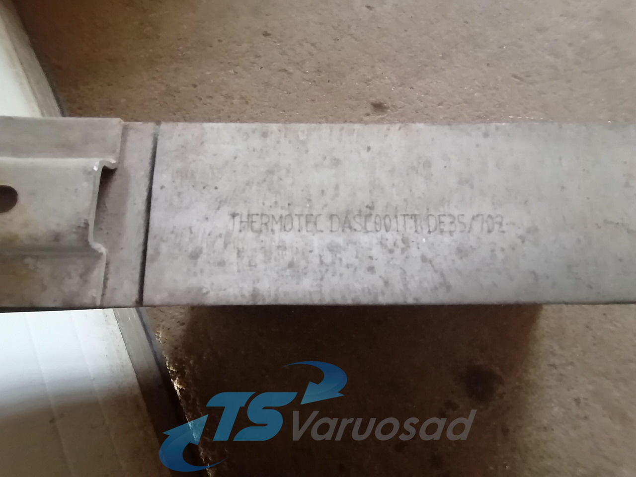 Scania Intercooler radiator DASC001TT - 中冷器 适用于 卡车:图3 Scania Intercooler radiator DASC001TT - 中冷器 适用于 卡车:图3