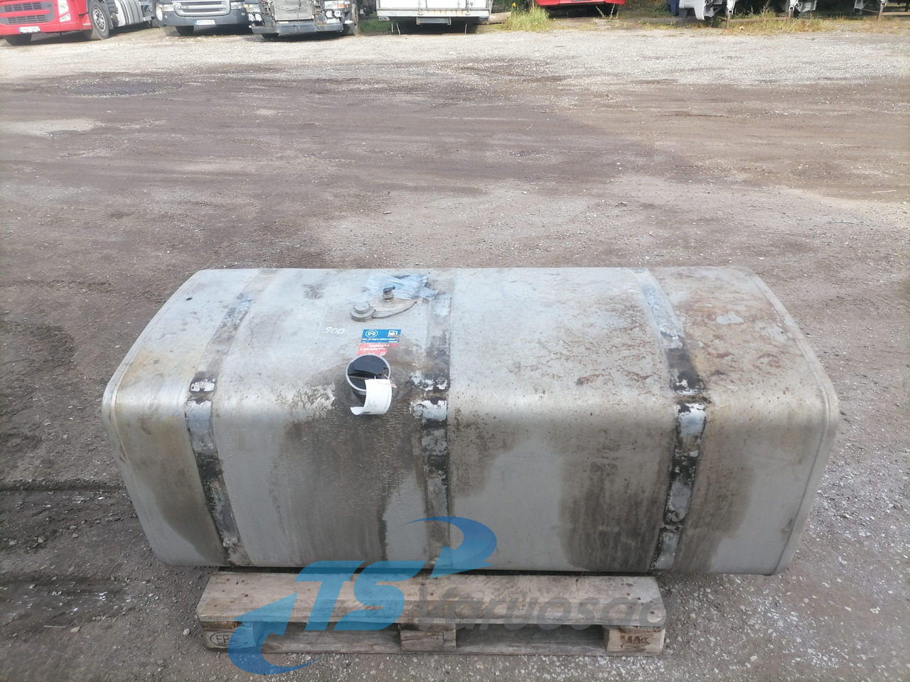 Scania Kütusepaak 700L 1517309 - 燃料箱 适用于 卡车:图1 Scania Kütusepaak 700L 1517309 - 燃料箱 适用于 卡车:图1