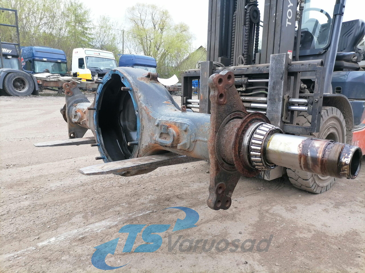 Scania Rear axel housing 2637065 - 轴及其零件 适用于 卡车:图4 Scania Rear axel housing 2637065 - 轴及其零件 适用于 卡车:图4