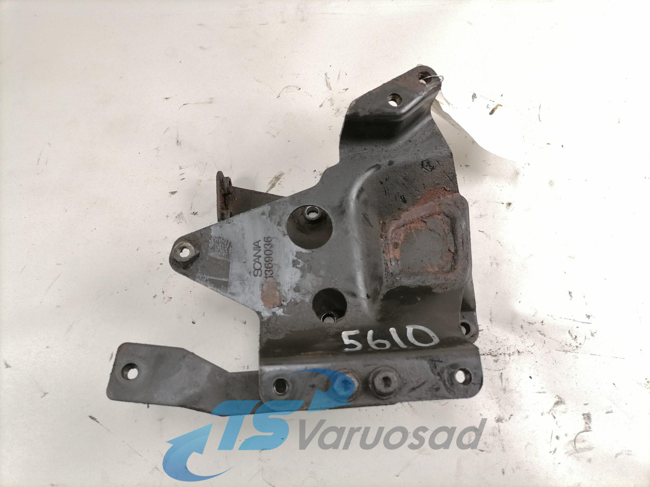 Scania Roolisüsteemi õlimahuti kandur 1369036 - 转向软管 适用于 卡车:图2 Scania Roolisüsteemi õlimahuti kandur 1369036 - 转向软管 适用于 卡车:图2