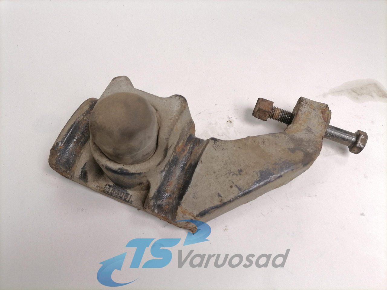 Scania Shock absorber mounting 1354061 - 悬挂系统 适用于 卡车:图1 Scania Shock absorber mounting 1354061 - 悬挂系统 适用于 卡车:图1