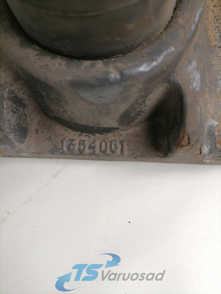 Scania Shock absorber mounting 1354061 - 悬挂系统 适用于 卡车:图2 Scania Shock absorber mounting 1354061 - 悬挂系统 适用于 卡车:图2