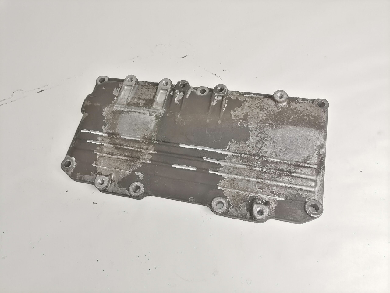 Scania engine side cover 1420745 - 发动机及其零件 适用于 卡车:图1 Scania engine side cover 1420745 - 发动机及其零件 适用于 卡车:图1