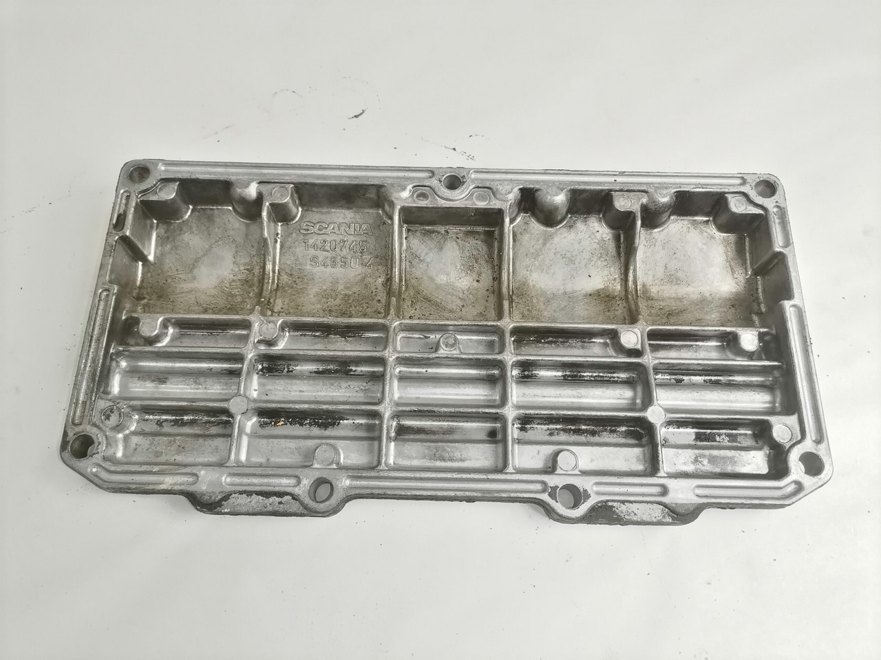 Scania engine side cover 1420745 - 发动机及其零件 适用于 卡车:图2 Scania engine side cover 1420745 - 发动机及其零件 适用于 卡车:图2