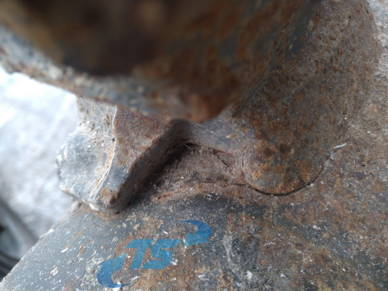 Schmitz Axel housing 945960374900 - 轴及其零件 适用于 卡车:图5 Schmitz Axel housing 945960374900 - 轴及其零件 适用于 卡车:图5