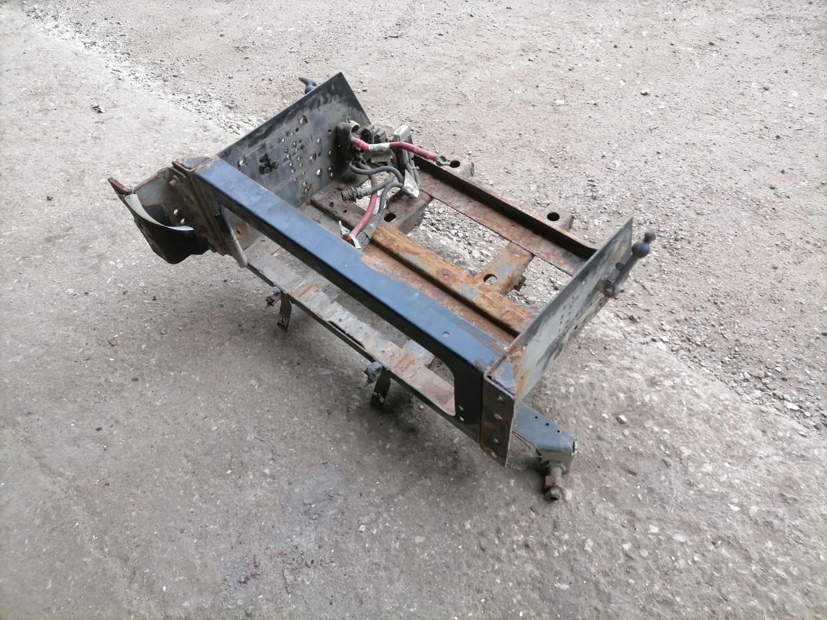 Volvo Battery box 21042654 - 电池 适用于 卡车:图4 Volvo Battery box 21042654 - 电池 适用于 卡车:图4