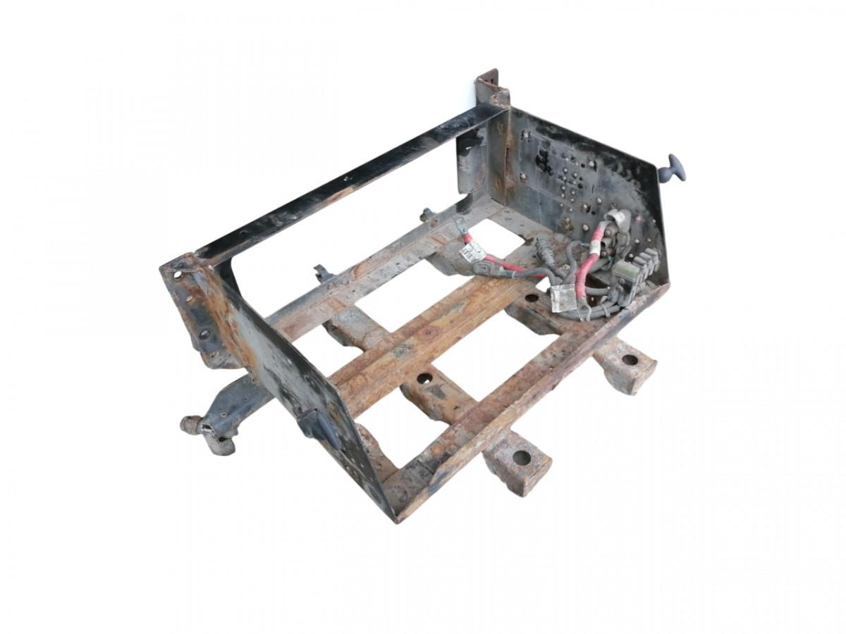 Volvo Battery box 21042654 - 电池 适用于 卡车:图1 Volvo Battery box 21042654 - 电池 适用于 卡车:图1