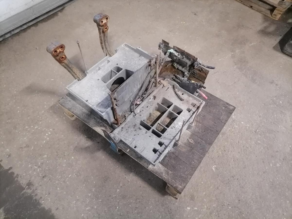 Volvo Battery box 22003951 - 电池 适用于 卡车:图1 Volvo Battery box 22003951 - 电池 适用于 卡车:图1