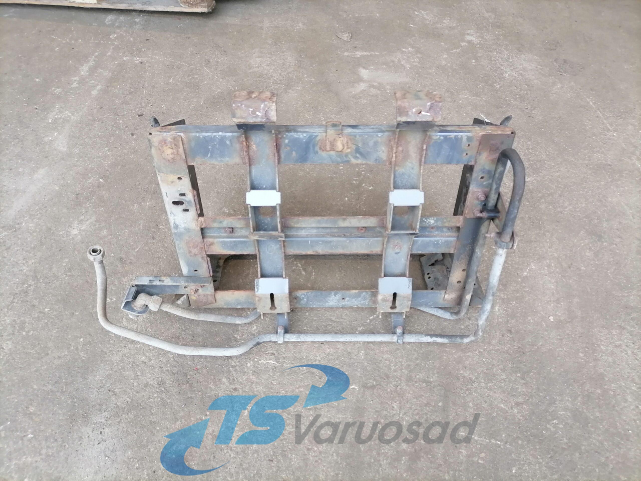 Volvo Battery box 82242391 - 电池 适用于 卡车:图3 Volvo Battery box 82242391 - 电池 适用于 卡车:图3