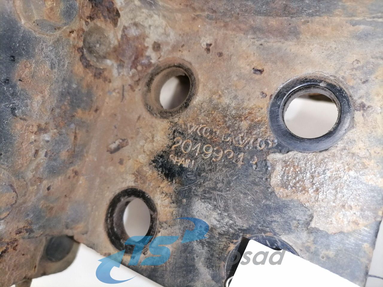 Volvo Bumper bracket 20499243 - 保险杠 适用于 卡车:图4 Volvo Bumper bracket 20499243 - 保险杠 适用于 卡车:图4