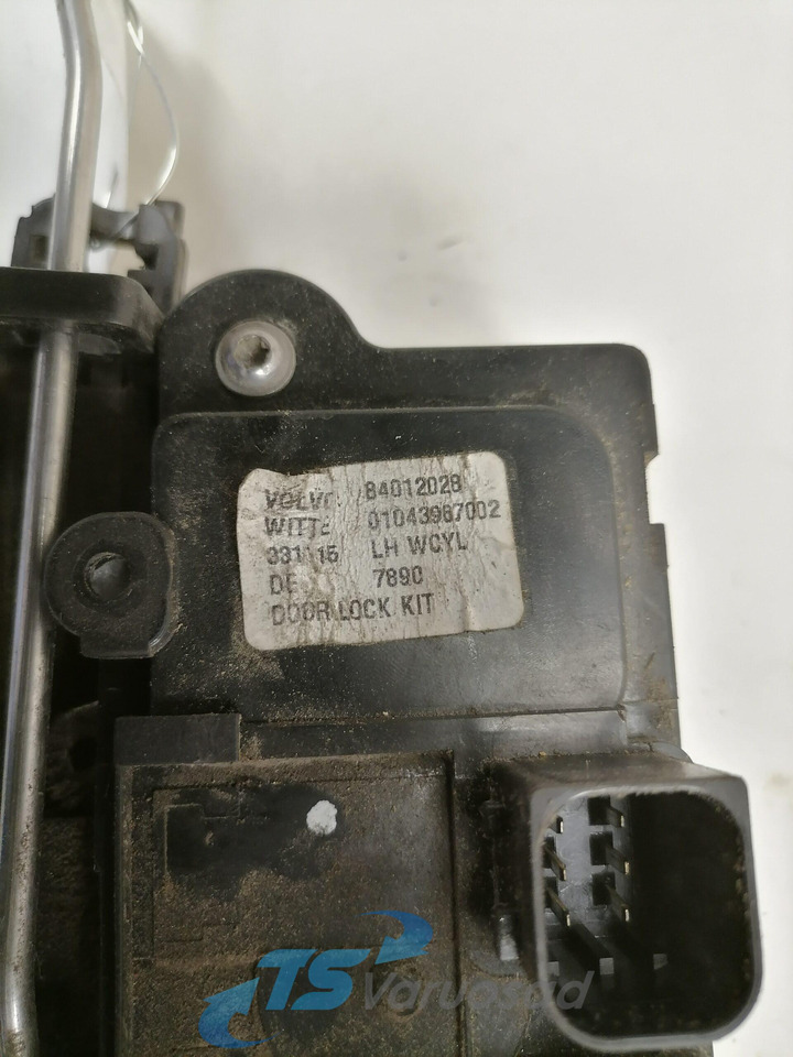 Volvo Door lock 84012028 - 车门及其零件 适用于 卡车:图2 Volvo Door lock 84012028 - 车门及其零件 适用于 卡车:图2