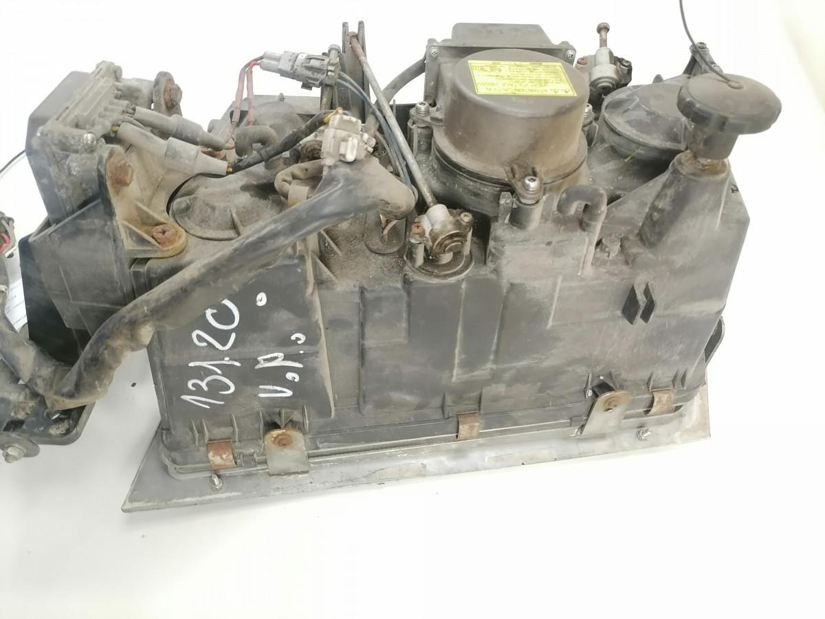 Volvo Esituli, xenon 20713724 - 灯光/ 照明 适用于 卡车:图3 Volvo Esituli, xenon 20713724 - 灯光/ 照明 适用于 卡车:图3